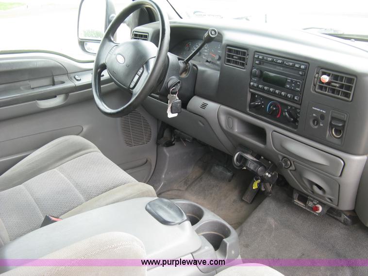 image for item H8547 2003 Ford F350 XLT utility truck