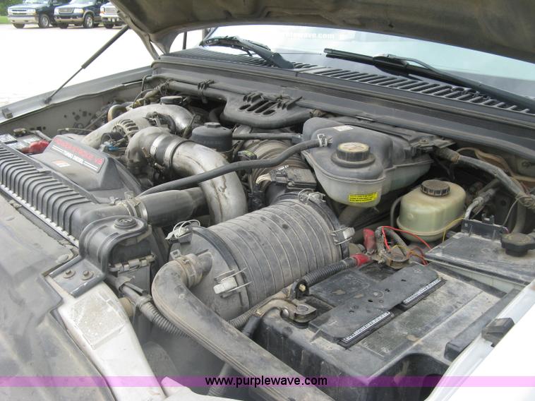 image for item H8547 2003 Ford F350 XLT utility truck