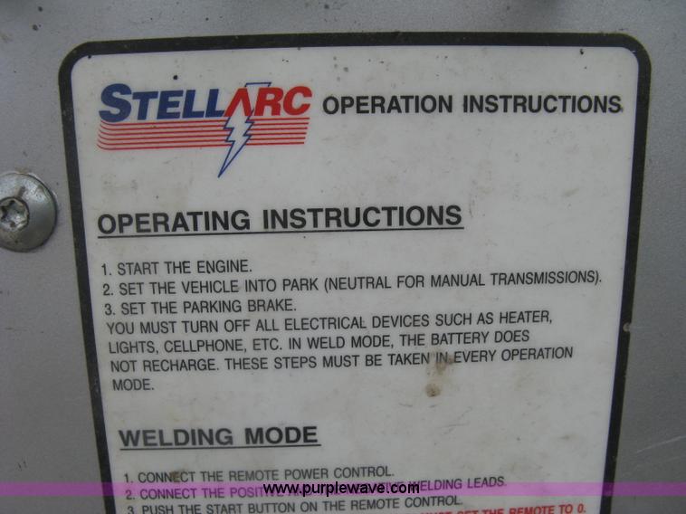 image for item H8547 2003 Ford F350 XLT utility truck