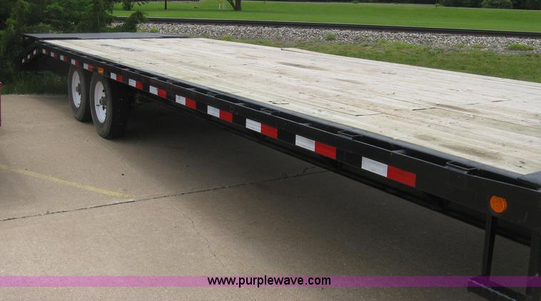 image for item H8549 2012 PJ gooseneck flatbed trailer