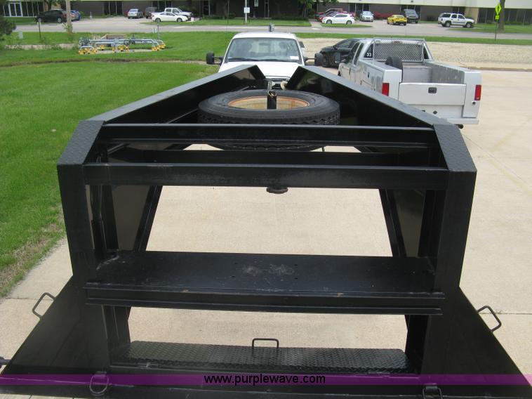 image for item H8549 2012 PJ gooseneck flatbed trailer