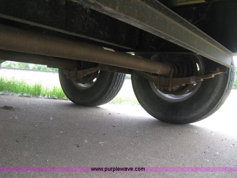 image for item H8549 2012 PJ gooseneck flatbed trailer