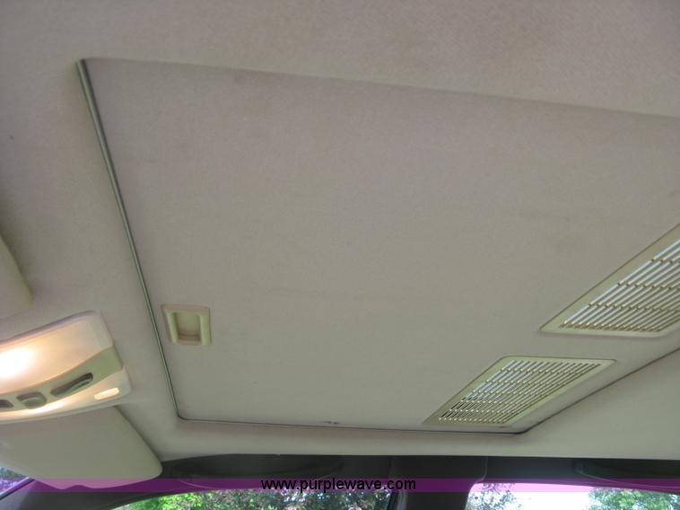 image for item H8551 1997 Mercedes Benz E320