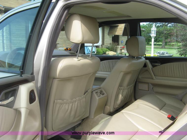 image for item H8551 1997 Mercedes Benz E320