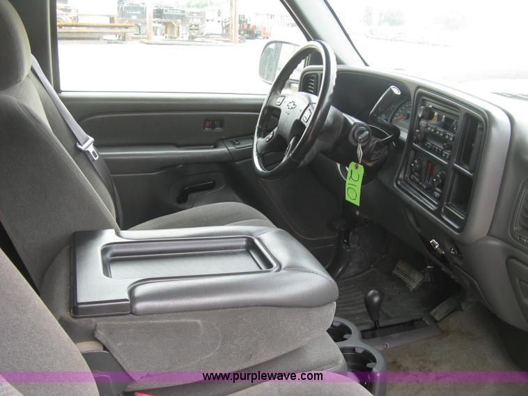 image for item H8563 2006 Chevrolet Silverado 1500 Z71