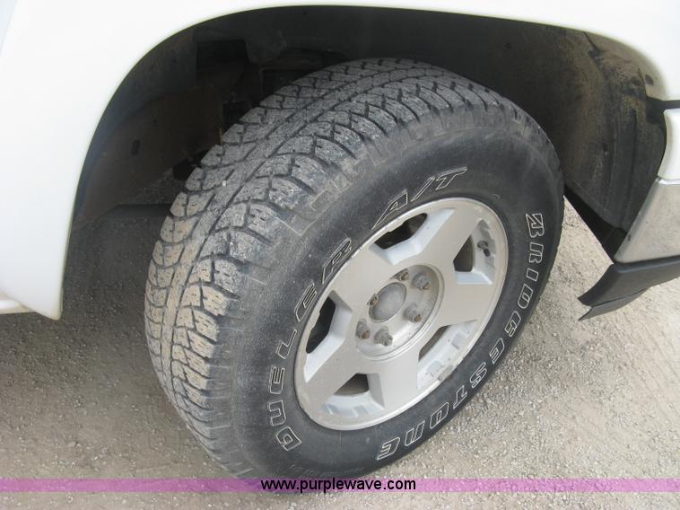 image for item H8563 2006 Chevrolet Silverado 1500 Z71