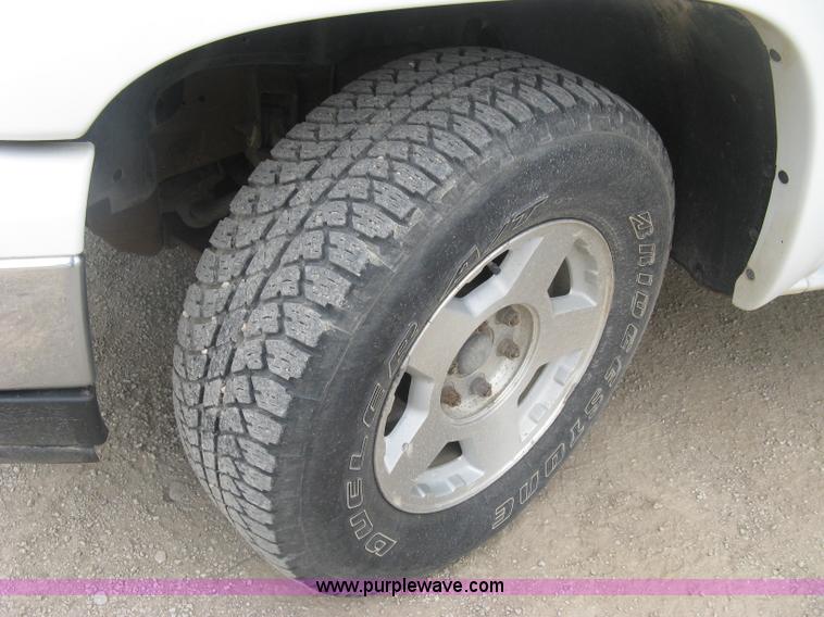 image for item H8563 2006 Chevrolet Silverado 1500 Z71