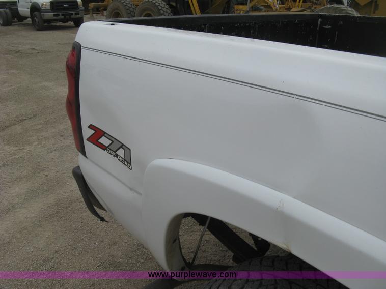 image for item H8563 2006 Chevrolet Silverado 1500 Z71