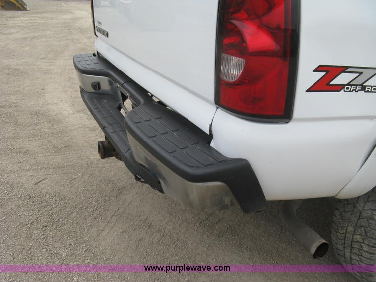 image for item H8563 2006 Chevrolet Silverado 1500 Z71