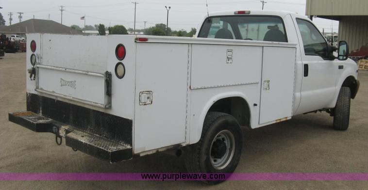 image for item H8567 2000 Ford F350  XL Super Duty utility truck