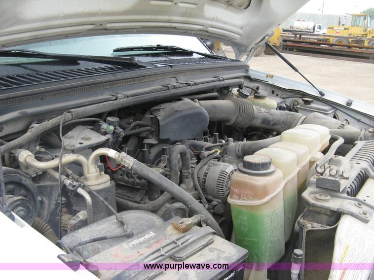 image for item H8567 2000 Ford F350  XL Super Duty utility truck