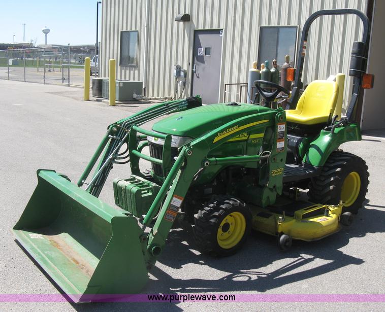 image for item H8570 2010 John Deere 2305HST MFWD utility tractor