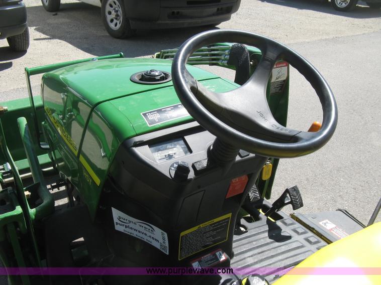 image for item H8570 2010 John Deere 2305HST MFWD utility tractor