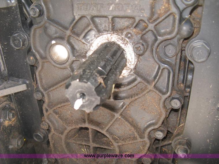 image for item H8570 2010 John Deere 2305HST MFWD utility tractor