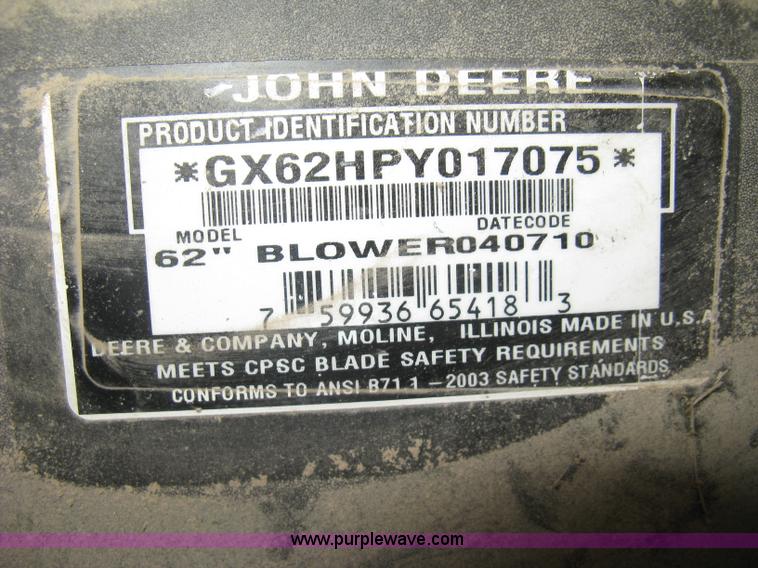 image for item H8570 2010 John Deere 2305HST MFWD utility tractor