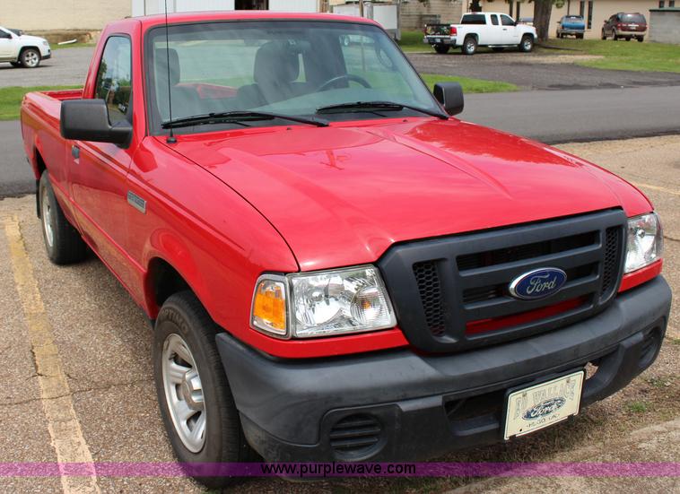 image for item I1664 2010 Ford Ranger pickup truck