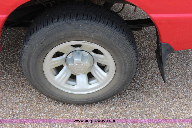 image for item I1664 2010 Ford Ranger pickup truck