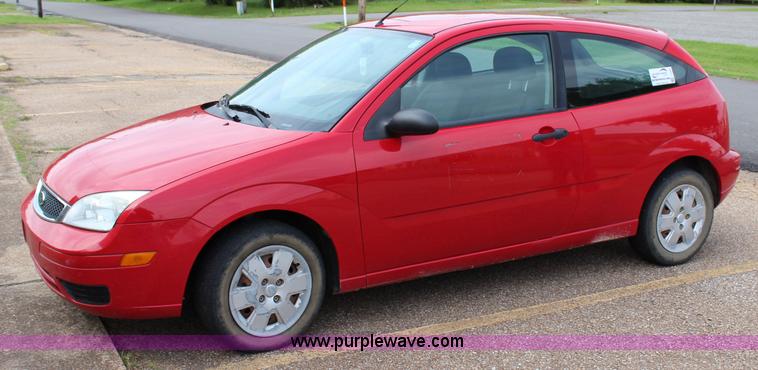 image for item I1665 2007 Ford Focus