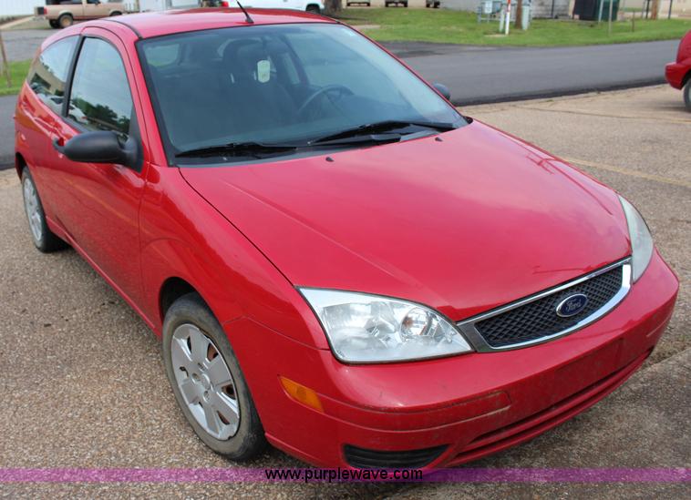image for item I1665 2007 Ford Focus