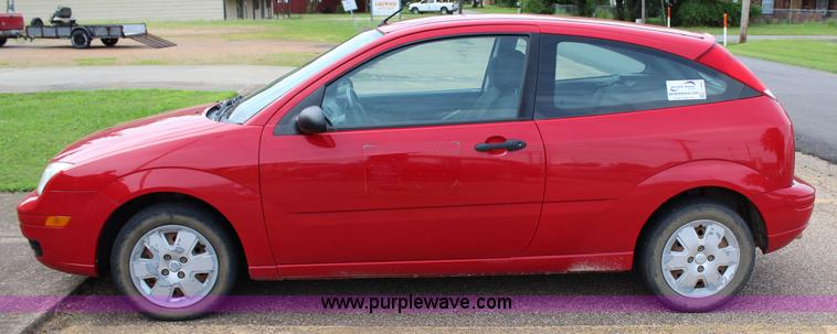 image for item I1665 2007 Ford Focus