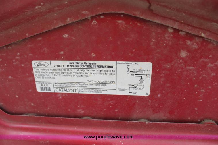 image for item I1665 2007 Ford Focus