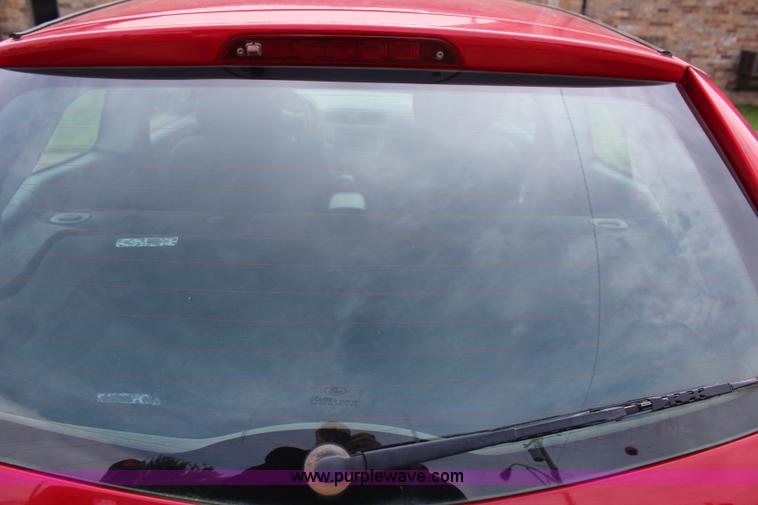 image for item I1666 2007 Ford Focus ZX3 SE