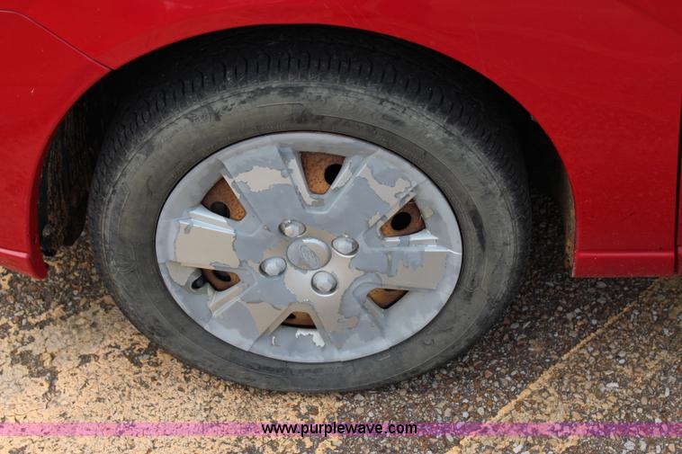 image for item I1666 2007 Ford Focus ZX3 SE