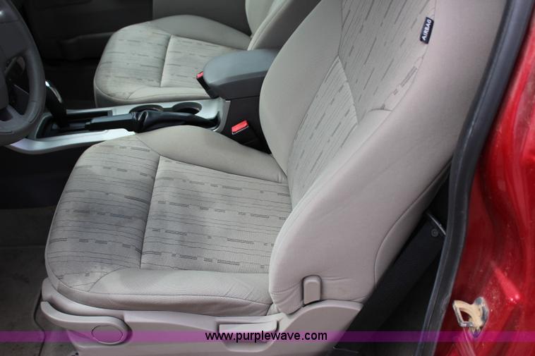 image for item I1667 2010 Ford Focus SE