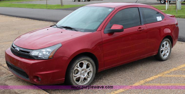 image for item I1668 2010 Ford Focus SE