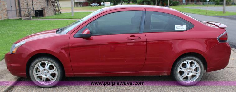 image for item I1668 2010 Ford Focus SE