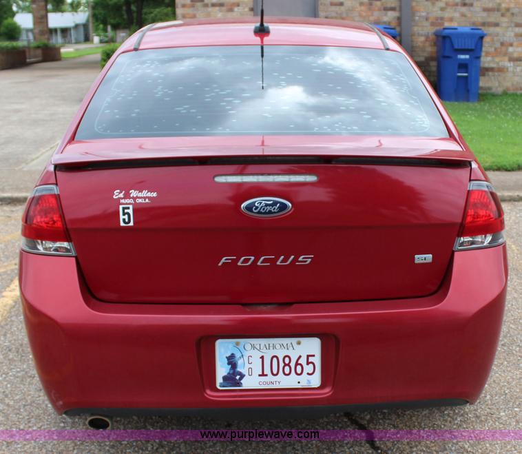 image for item I1668 2010 Ford Focus SE