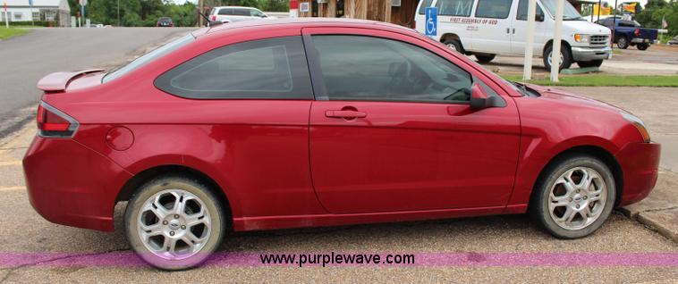 image for item I1668 2010 Ford Focus SE