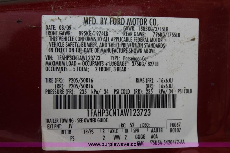 image for item I1668 2010 Ford Focus SE