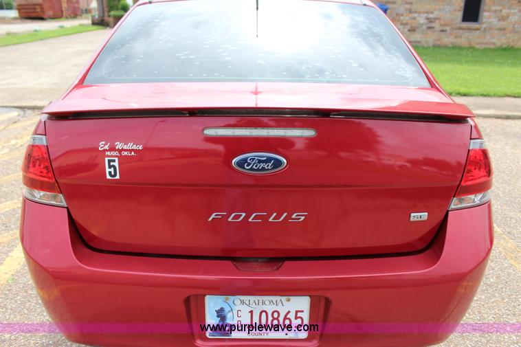 image for item I1668 2010 Ford Focus SE