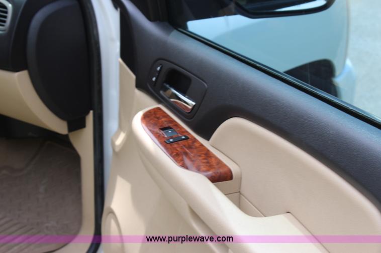 image for item I1699 2008 Chevrolet Silverado 1500 pickup truck