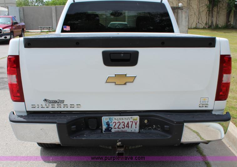image for item I1699 2008 Chevrolet Silverado 1500 pickup truck