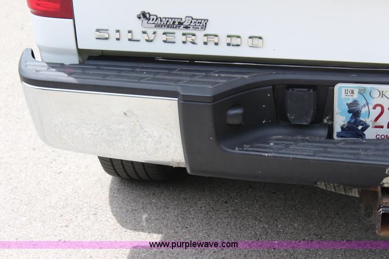 image for item I1699 2008 Chevrolet Silverado 1500 pickup truck