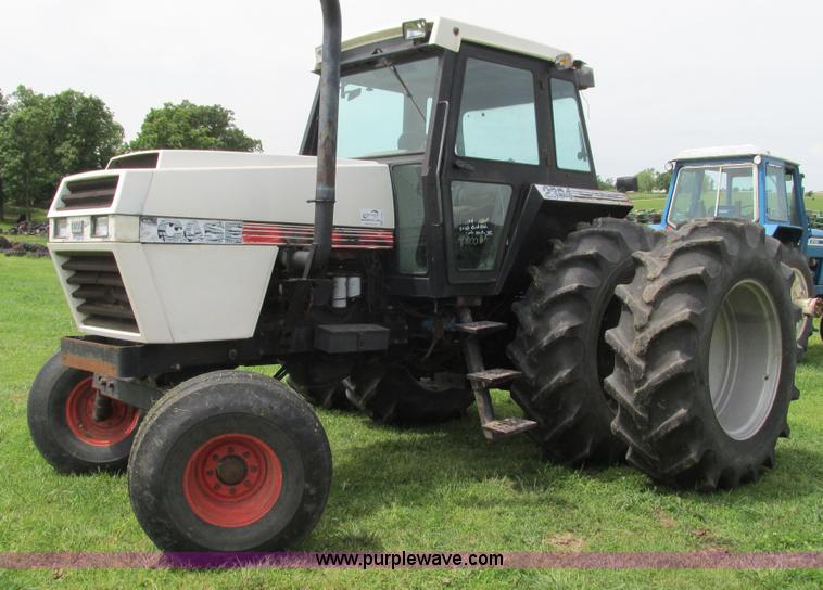 image for item I3001 1984 Case 2394 tractor