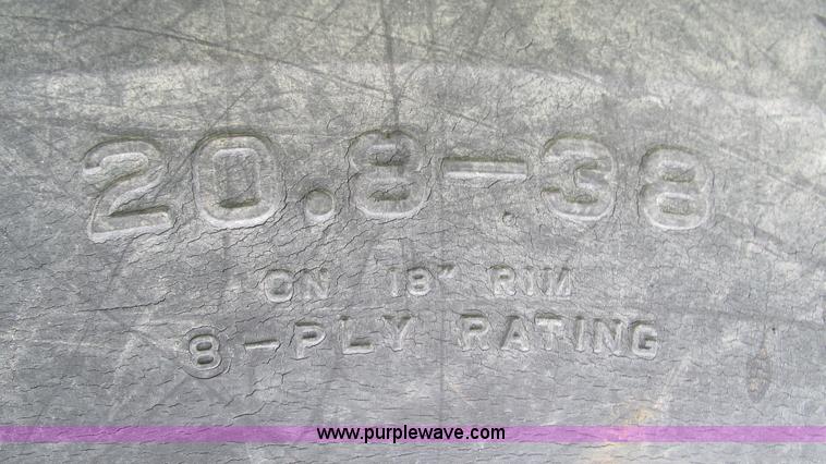 image for item I3001 1984 Case 2394 tractor