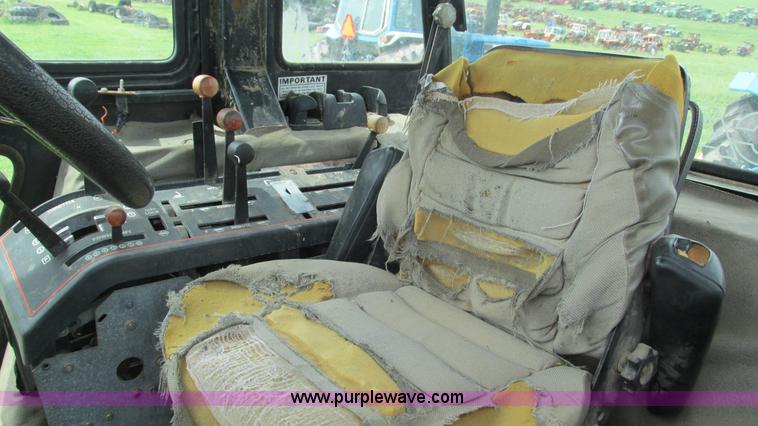 image for item I3001 1984 Case 2394 tractor