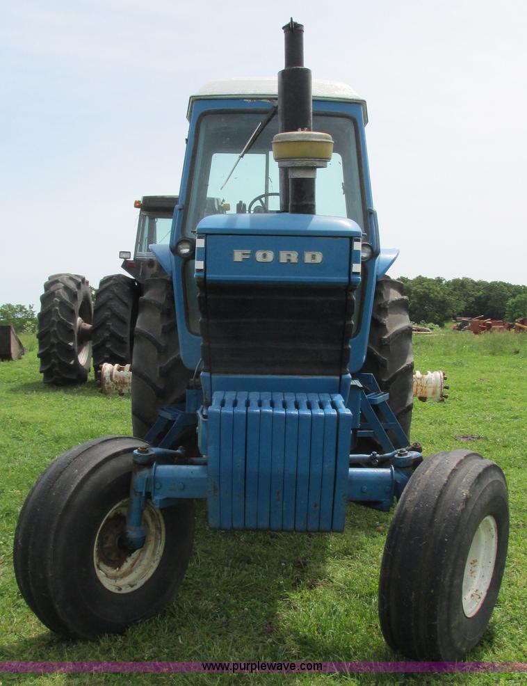 image for item I3003 1978 Ford 9700 tractor