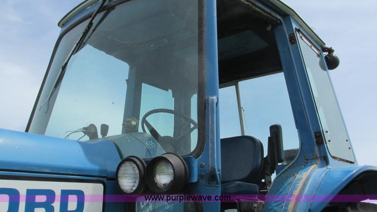 image for item I3003 1978 Ford 9700 tractor