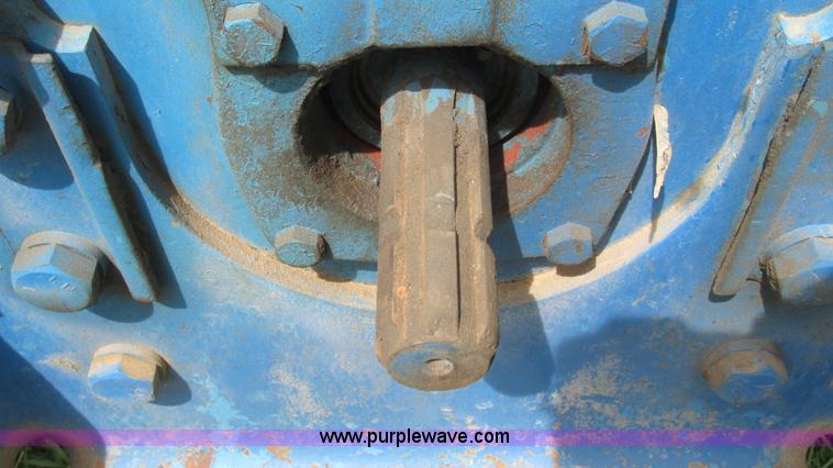 image for item I3003 1978 Ford 9700 tractor