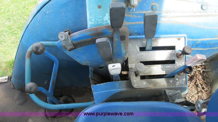 image for item I3003 1978 Ford 9700 tractor