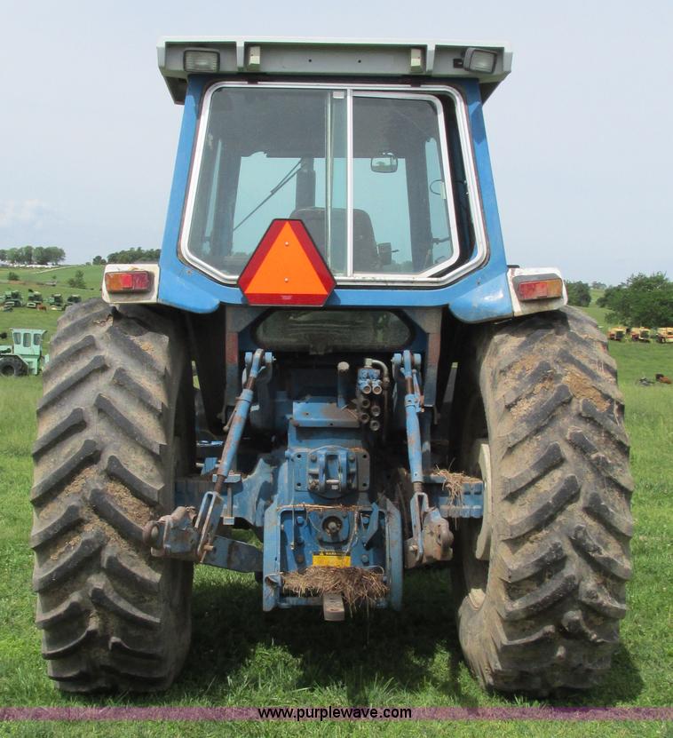 image for item I3004 Ford TW25 MFWD tractor