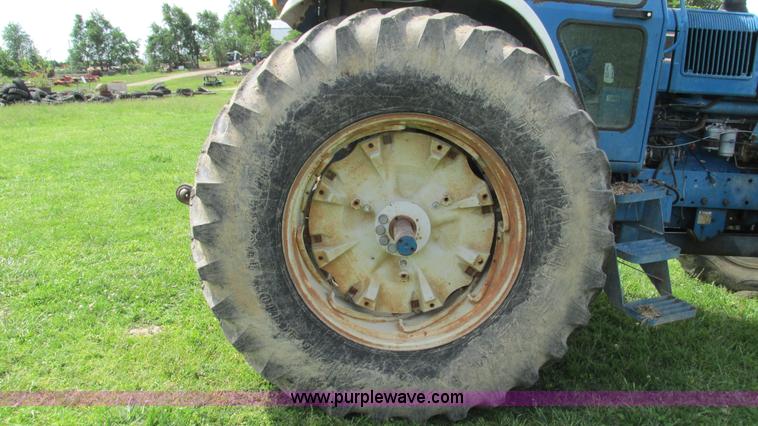 image for item I3004 Ford TW25 MFWD tractor
