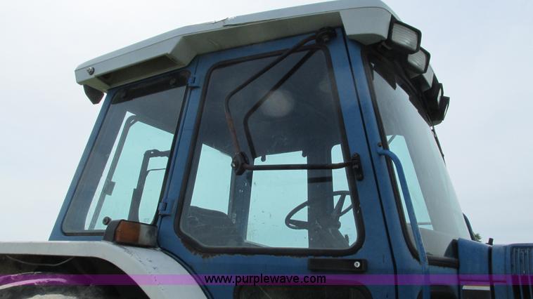 image for item I3004 Ford TW25 MFWD tractor