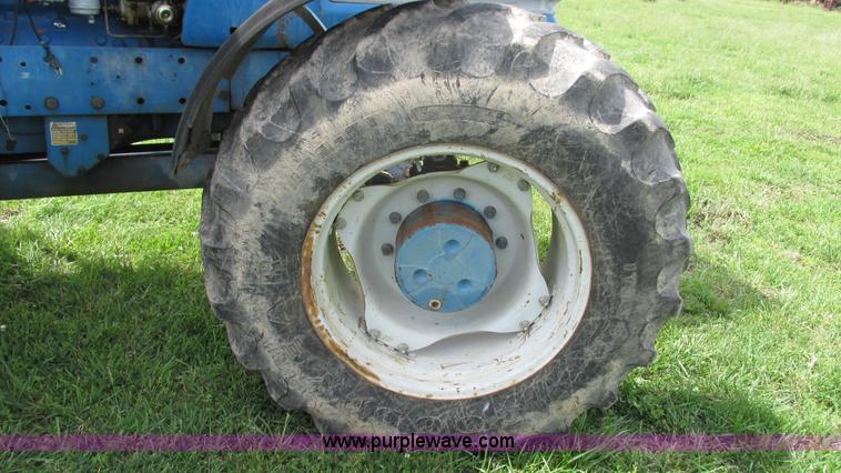 image for item I3004 Ford TW25 MFWD tractor
