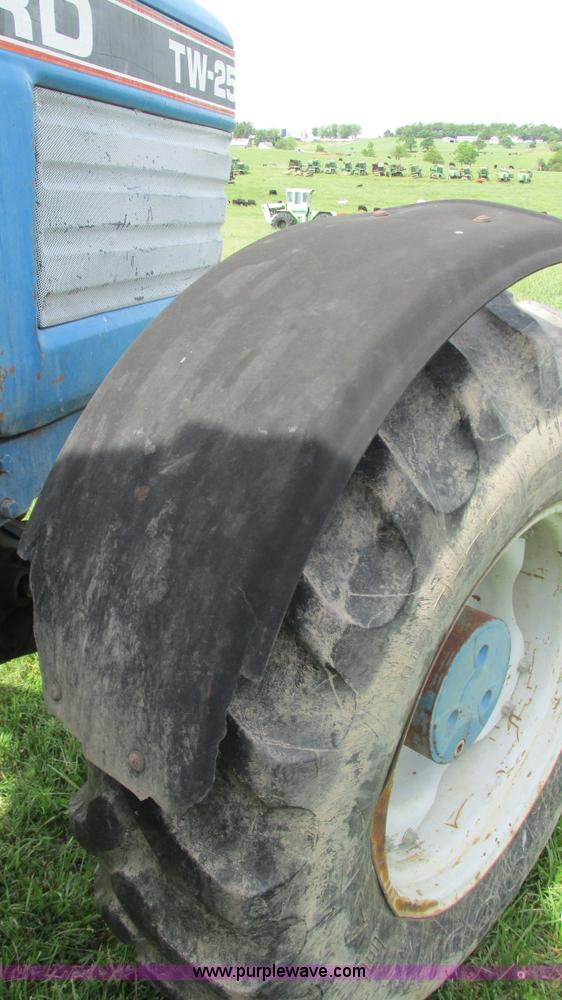 image for item I3004 Ford TW25 MFWD tractor
