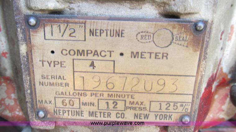 image for item I3005 1993 Mack B4900 fuel truck